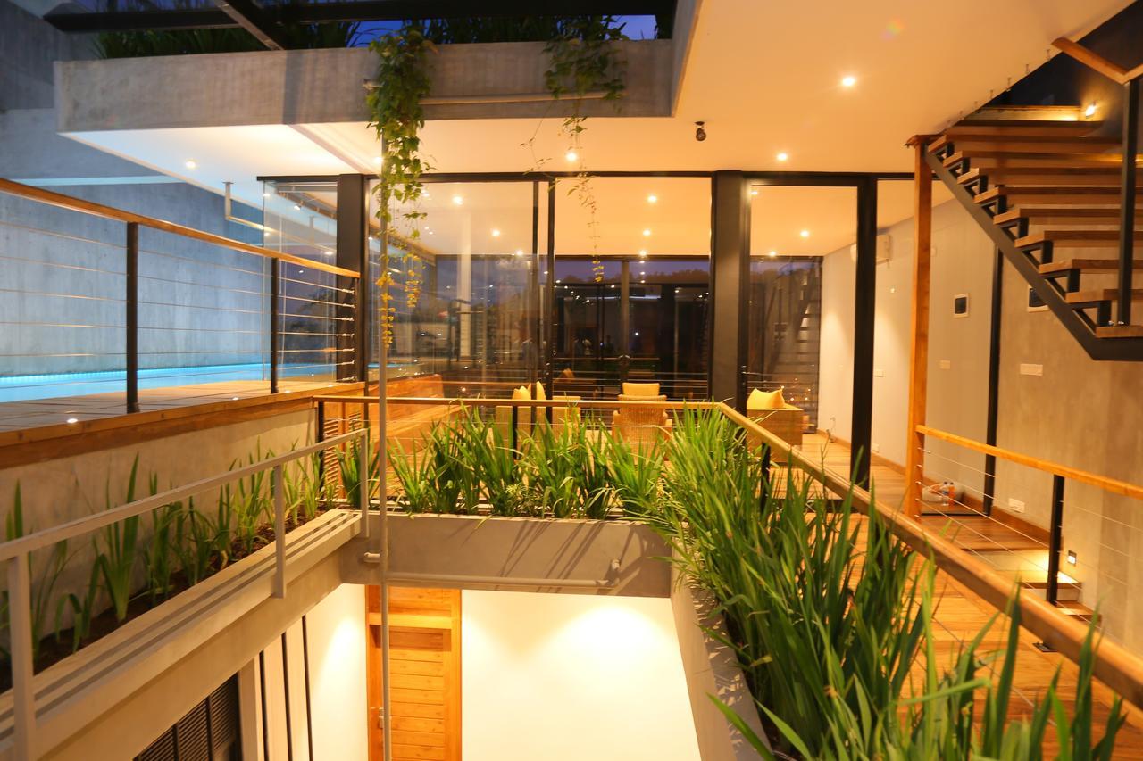 Lakewood 4* Канді